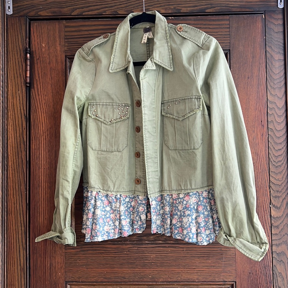 WE THE FREE- Green Jacket
